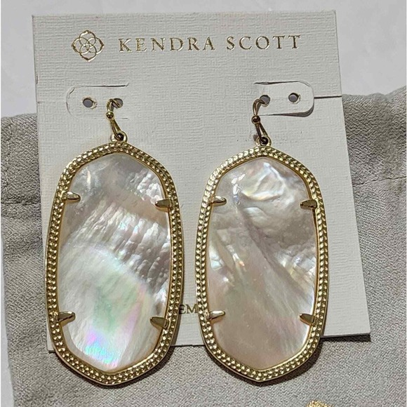 Kendra Scott Jewelry - Kendra Scott Danielle Gold Drop Earrings Ivory Mother of‎ Pearl Statement Shell